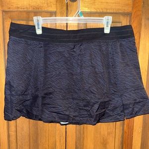 XL Black/Blue Ripple Tasc Performance Rhythm Golf/Tennis Skirt/Skort